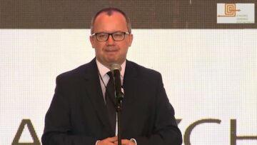 Prywatne: [ID: u4BDkKc1TyI] Youtube Automatic