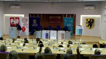 Prywatne: [ID: Zu-t9ZCJ72Q] Youtube Automatic