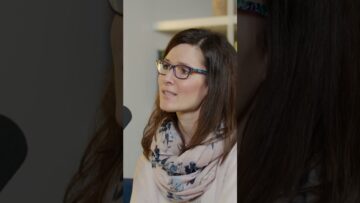 Prywatne: [ID: KbtyULe8S0k] Youtube Automatic